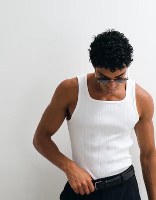 エイソス メンズ トップス ベスト リブニット ASOS DESIGN muscle fitank top with square neck rib knit WHITE ホワイト