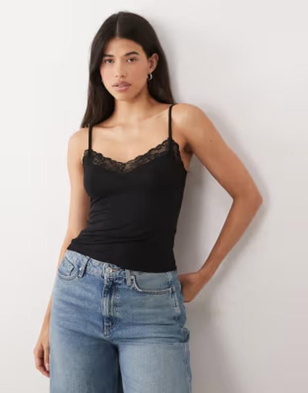 ジーナトリコ レディース ボトムス カジュアルパンツ レーストリム レース Gina Tricot lace trim softouch tank top Black ブラック