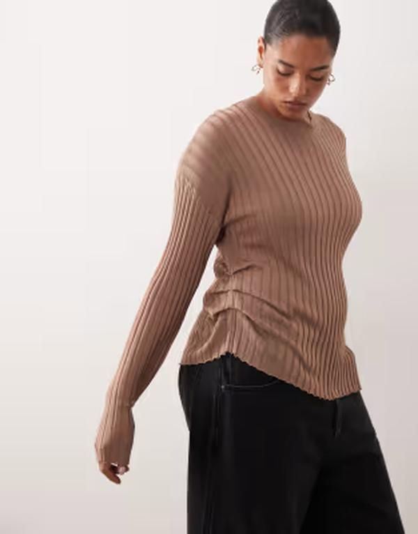 アレンジ レディース アウター ニット・セーター ARRANGE Curve fine rib long sleeve knitop in mocha モカ