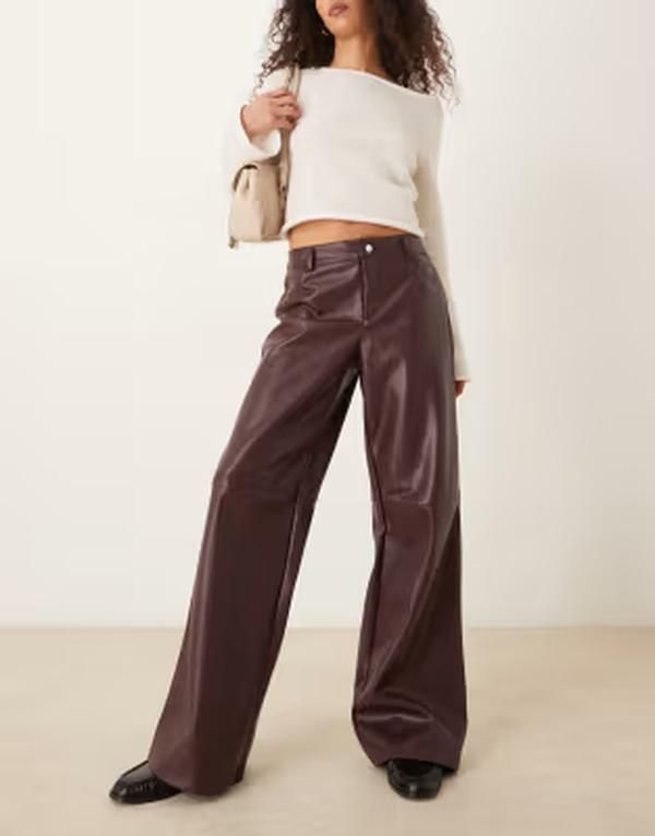 ジーナトリコ レディース ボトムス カジュアルパンツ ストレート Gina Tricot PU straight leg pants Burgundy バーガンディ