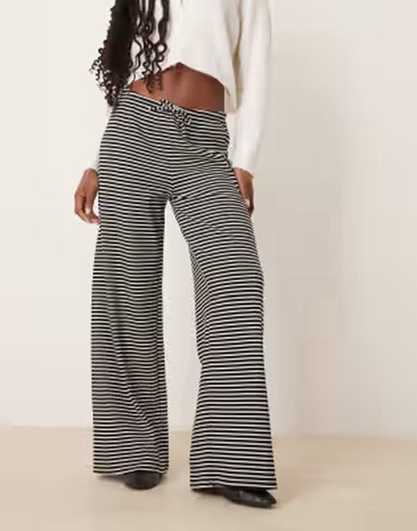 ジーナトリコ レディース ボトムス カジュアルパンツ ワイドレッグ ドローコードウエスト ジャージー Gina Tricot supersoft jersey wide leg pants with