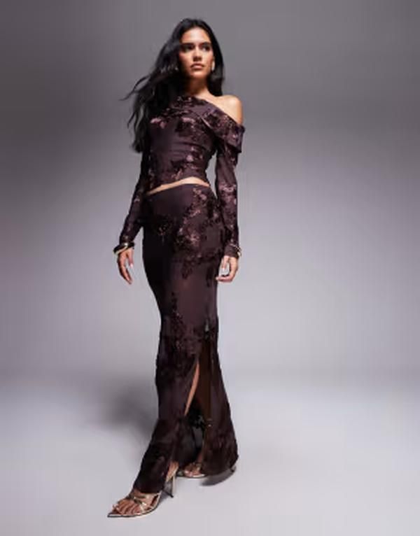 カイア レディース ボトムスカート フラワー柄 マキシ フラワー Kaiia exclusive textu red floral side split maxi skirt in chocolate