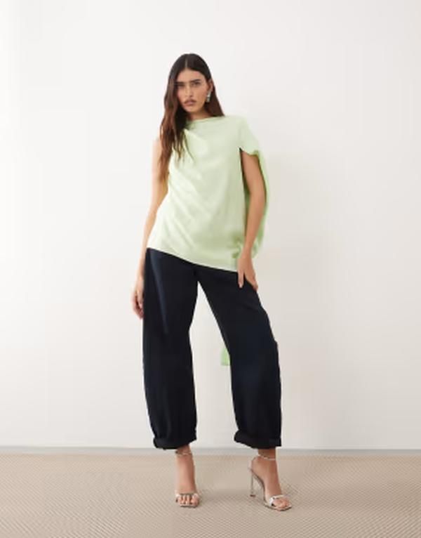 アレンジ レディース トップス シャツ オープンバック ドレープ ARRANGE drape open back top in soft lime Soft lime ライム