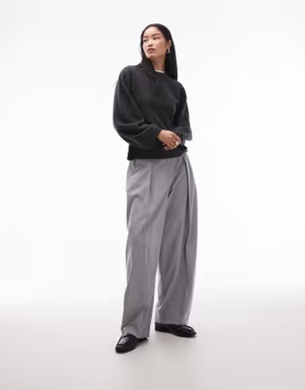 アルケット レディース アウター ニット・セーター ウエストマーク ウール ARKET pure wool cinched waist sweater in dark GRAY グレー