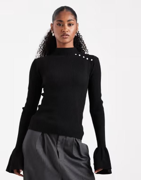 ザ・フロリック レディース アウター ニット・セーター リブニット The Frolic exclusive rib knit pearl detail flare sleeve sweater Bl