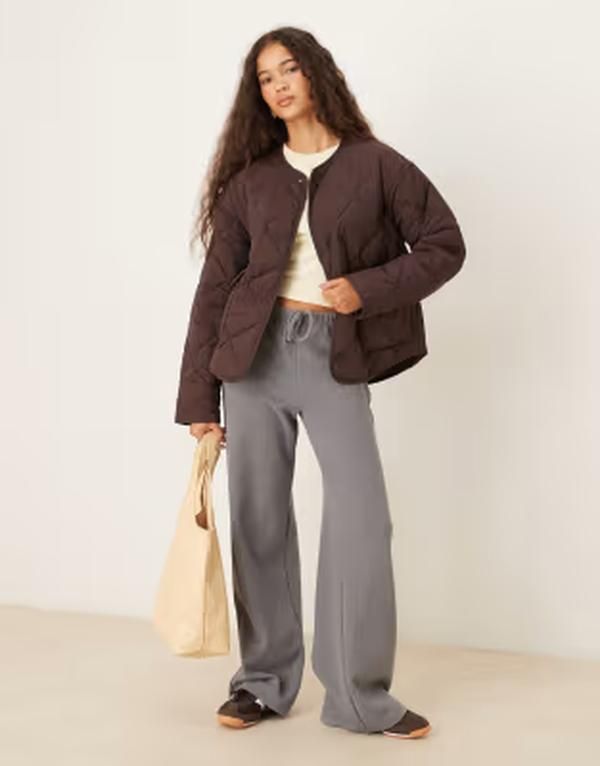 ジーナトリコ レディース アウター ジャケット・ブルゾン キルティング Gina Tricot quilted jacket with front flapockets BROWN ブラウン