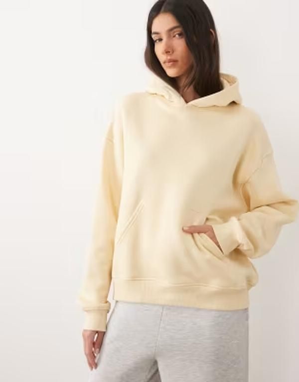 ジーナトリコ レディース アウター パーカー・スウェット リラックスフィット Gina Tricot relaxed fit hoodie in butter yellow Butter yellow