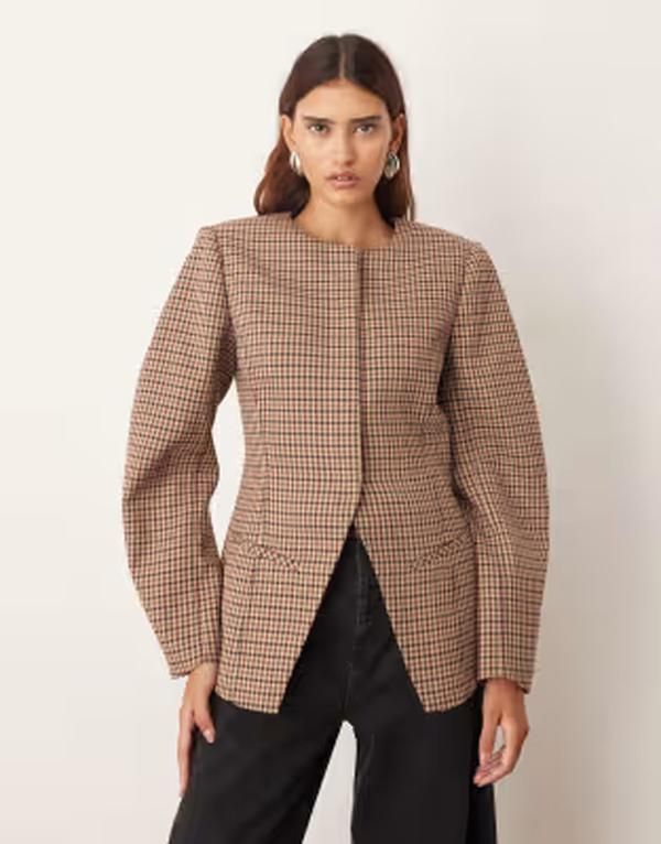 アレンジ レディース アウター ジャケット・ブルゾン ブレザー ARRANGE clean collarlessculpted blazer in micro plaid Micro check チェ