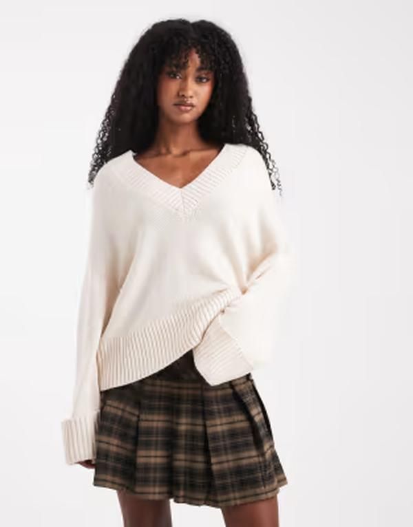 ジーナトリコ レディース アウター ニット・セーター Vネック Gina Tricot v necknit sweater with wide sleeves in cream クリーム