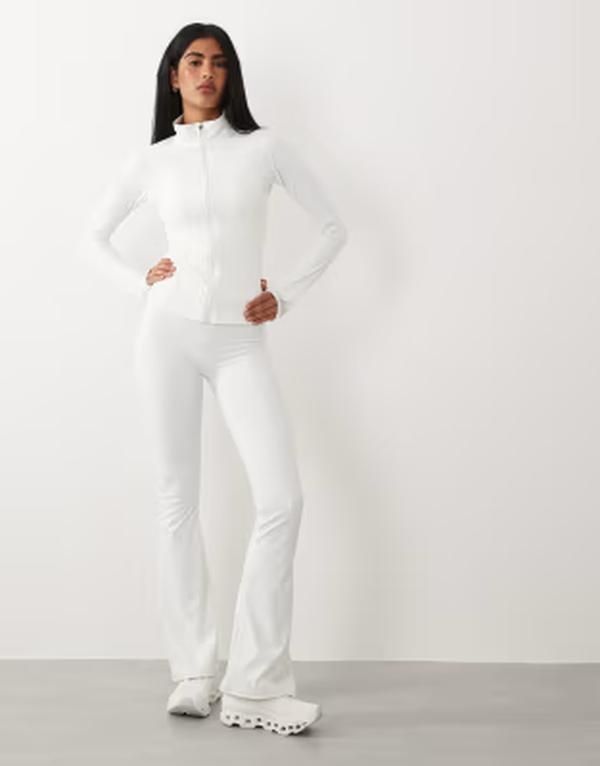 ジーナトリコ レディース ボトムス レギンス Gina Tricot mix and match fla red yoga leggings in offwhite Off white オフホワイト