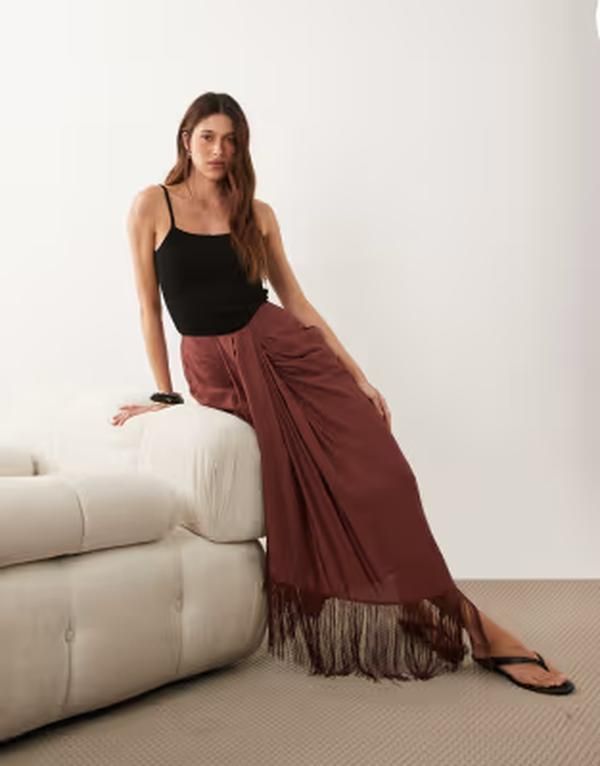 エイソス レディース ボトムスカート マキシ フリンジ ASOS DESIGN sarong detail fringe maxi skirt part of a set Brown ブラウン
