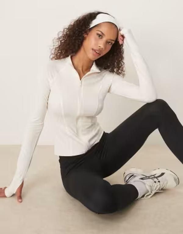 ジーナトリコ レディース アウター ジャケット・ブルゾン Gina Tricot Softouch sportseamless zip up jacket in offwhite Off white