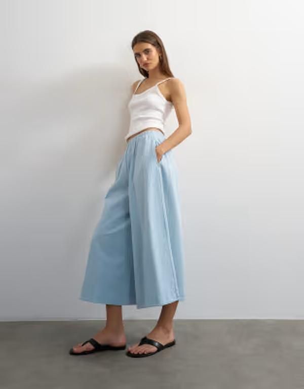 トップショップ レディース ボトムス カジュアルパンツ A ライン Topshop A line culotte jorts in cornflower blue ブルー