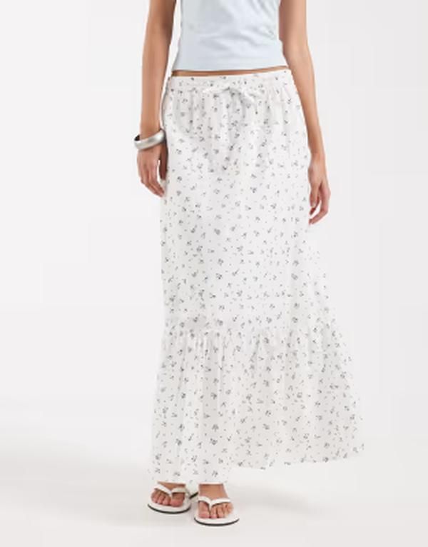 ヴェロモーダ レディース ボトムスカート ティアード フラワー柄 プリント コットン マキシ フラワー Vero Moda textu red cotton tie red boho maxi ski