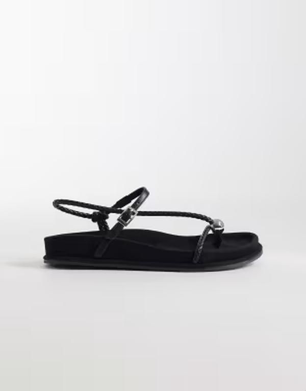シュー レディース サンダル schuh Tuesday strappy footbed sandals Black ブラック