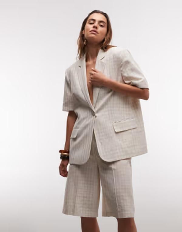 エイソス レディース ボトムス ハーフパンツ・ショーツ ASOS DESIGN bermuda short in stone plaid part of a set beige ベージュ