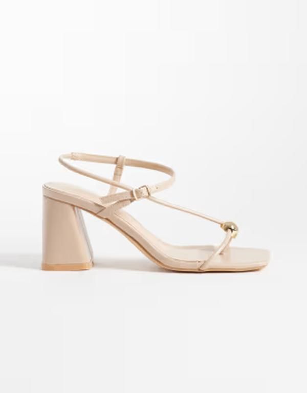 グラマラス レディース シューズ サンダル ヒール Glamorous block heeled sandals with metal detailing NEUTRAL ベージュ