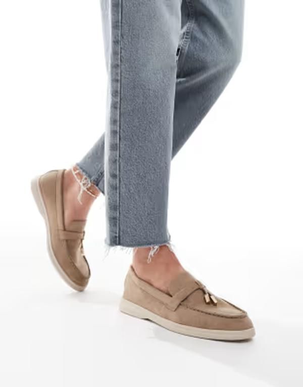 セクウェル レディース シューズ スリッポン・ローファー スエード SEQWL Panther tassel trim loafer in faux suede taupe トープ