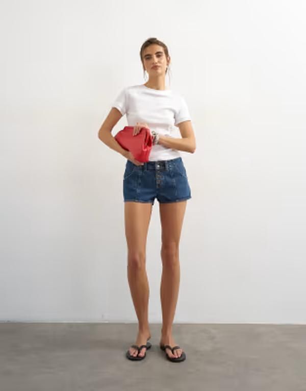 トップショップ レディース ボトムス ハーフパンツ・ショーツ ミニ ショートパンツ デニム Topshop denim button fly mini shorts in rich blue ブルー