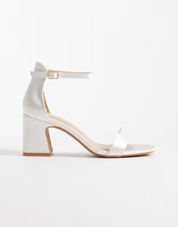 セクウェル レディース シューズ サンダル サテン ヒール SEQWLeal block heeled sandalsatin Ivory Satin アイボリー