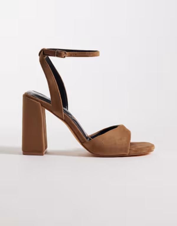 セクウェル レディース シューズ サンダル スエード ヒール SEQWL block heeled sandals in taupe microsuede Taupe micro トープ