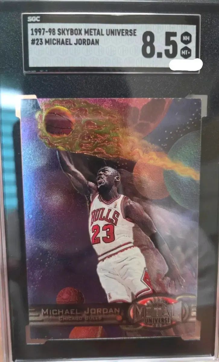 1997 skybox metal univers マイケルジョーダン sgc 8 5
