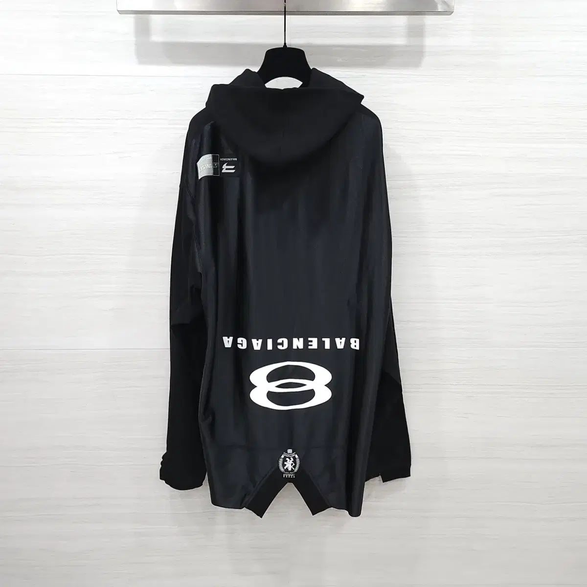 バレンシアガ ユニティ スポーツ アイコン オーバーサイズ ロング スリーブ Tシャツ 768067