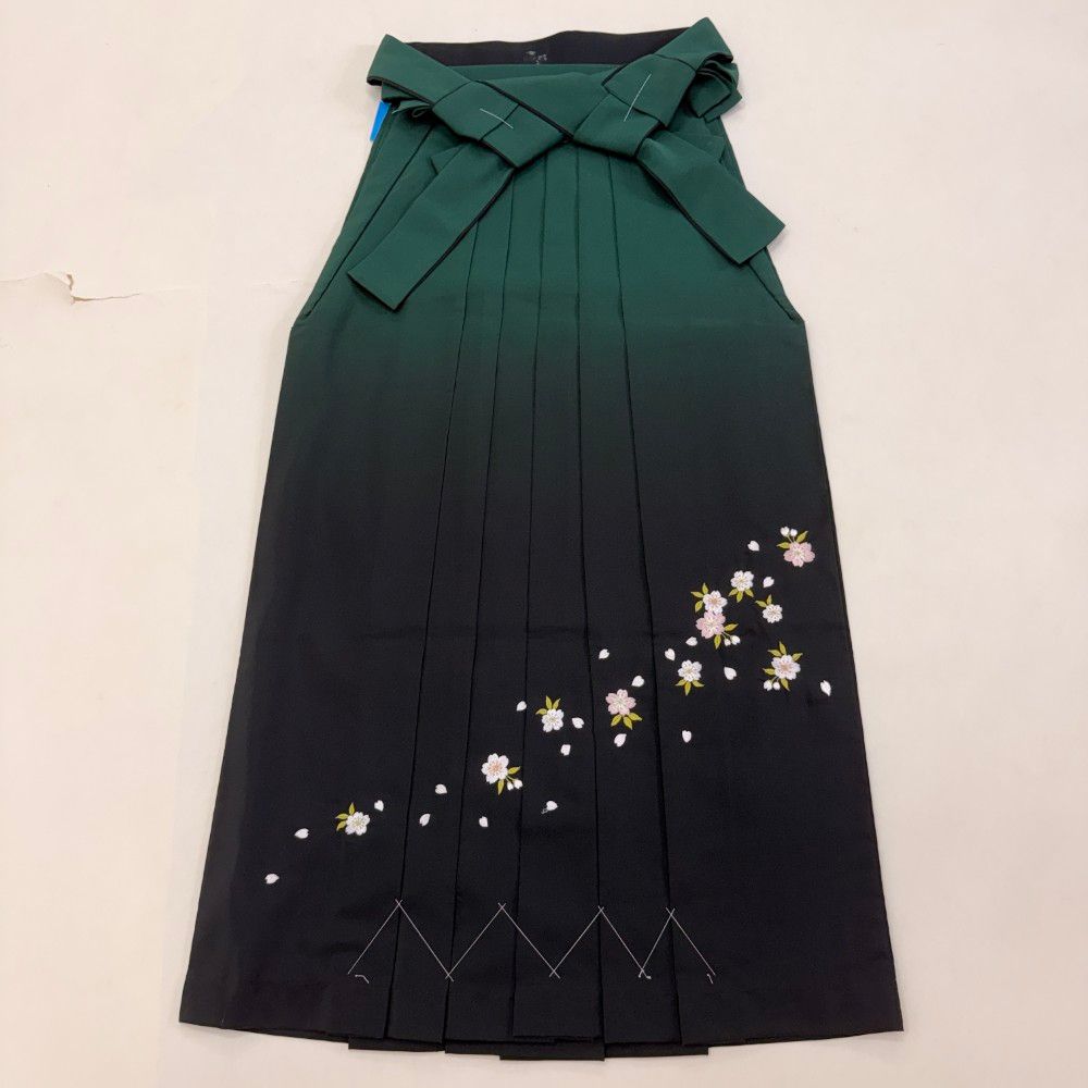袴 L size 紐下丈95cm 行灯袴 卒業袴 女性用袴 緑 ぼかし 刺繍 中古 5888