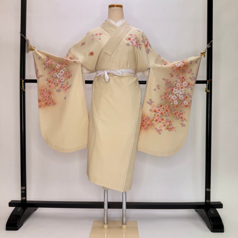 二尺袖 単品 卒業式着物 クリーム 裄69cm Lサイズ 袴用着物 化繊 中古 5855