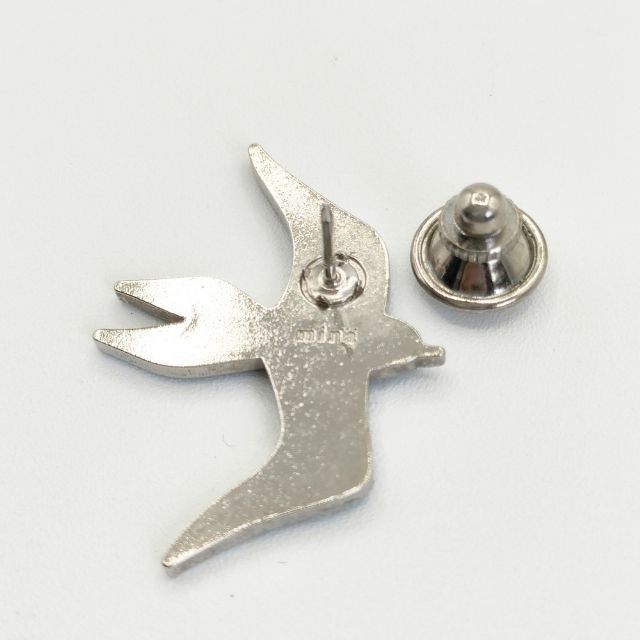 mina perhonen swallow ピンバッジ バッチ ツバメ ブローチ ブルー