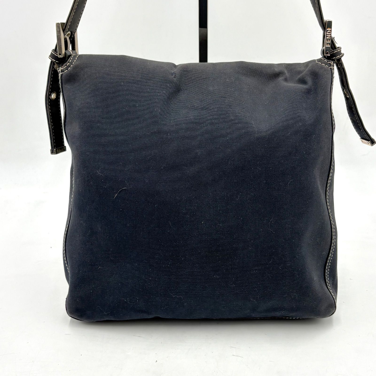 FENDI フェンディ マンマバケット マーブル金具 ショルダーバッグ 