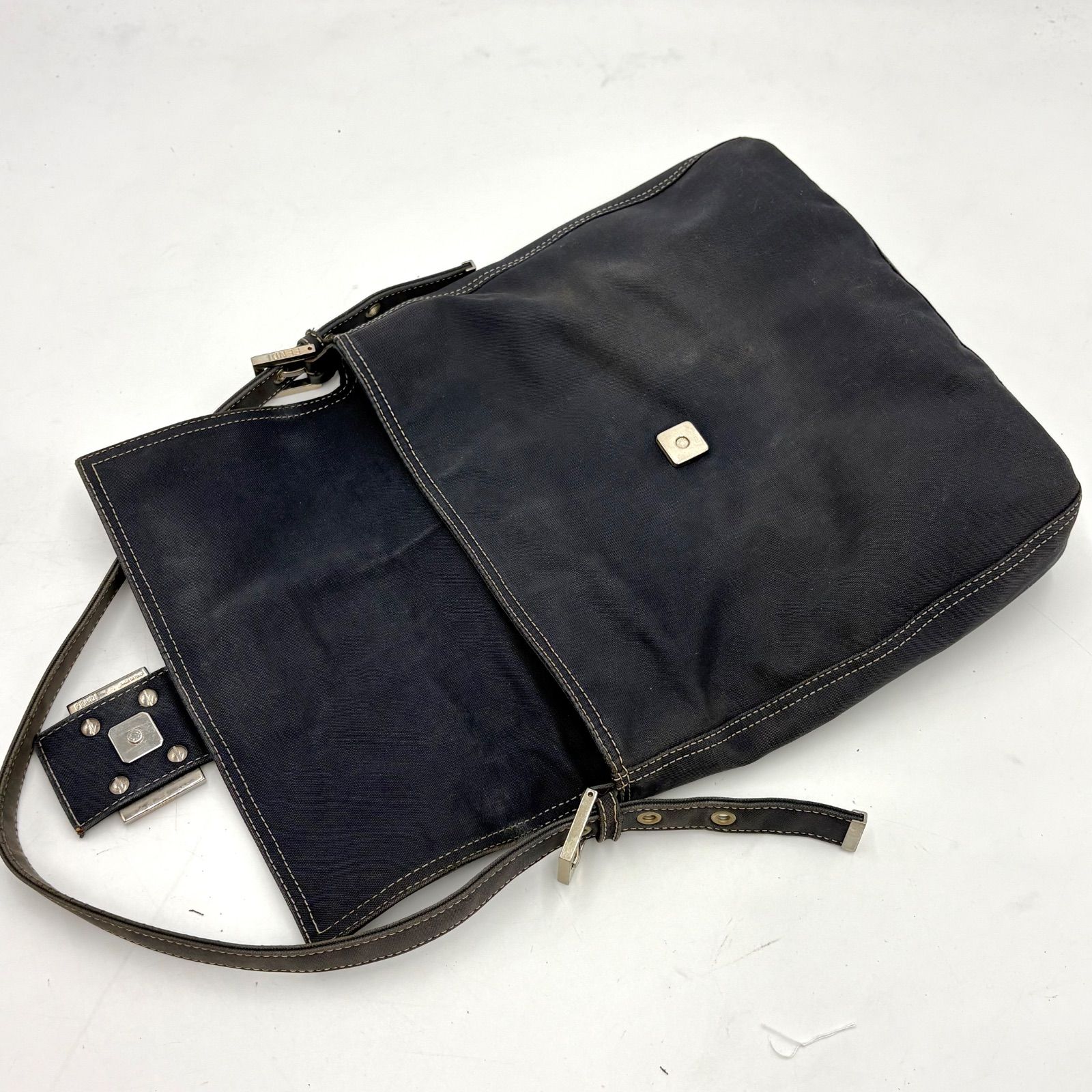FENDI フェンディ マンマバケット マーブル金具 ショルダーバッグ 