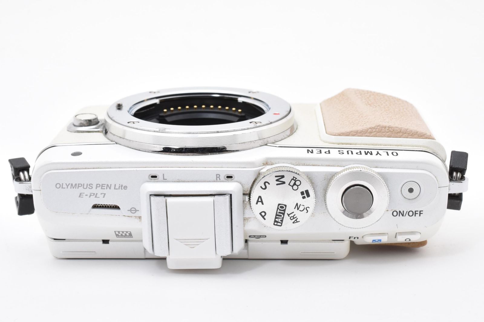 ☆ジャンク☆オリンパス Olympus PEN Lite E-PL7 ボディ☆ L33#8114