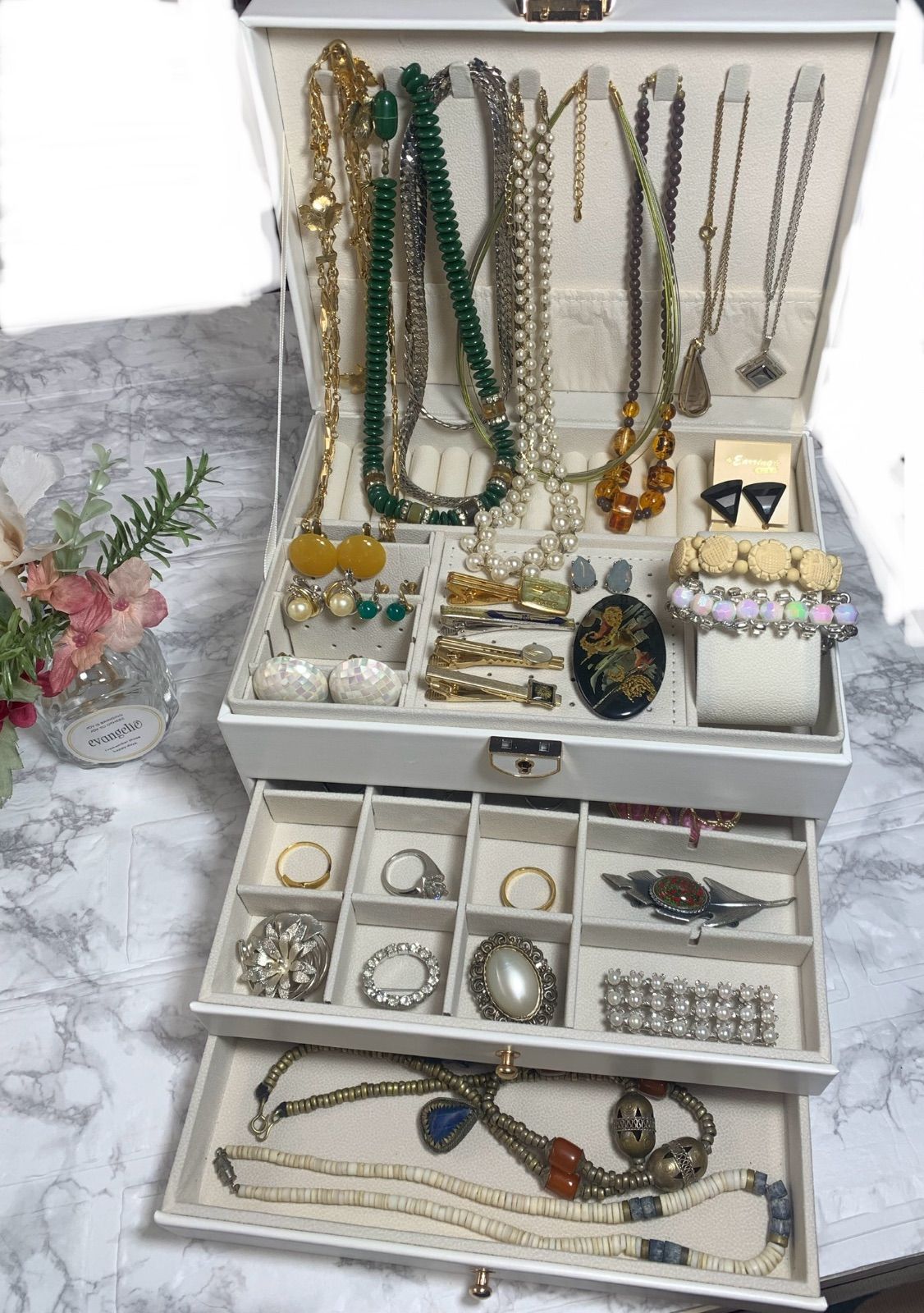 BK26F003 遺品整理 生前整理 アクセサリーまとめ売り ドレスアクセサリー ネックレス イヤリング 指輪 CZ ジルコニア スワロフスキー ブローチ ケルツァー ヴィンテージ キラキラ ゴールド
