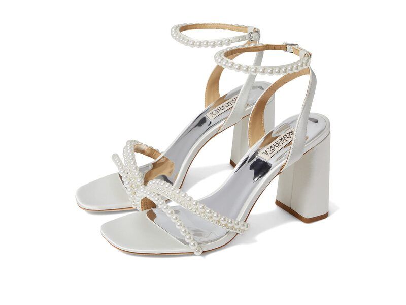 バッジェリーミシュカ レディース シューズ ヒール Badgley Mischka Feisty Soft White ホワイト