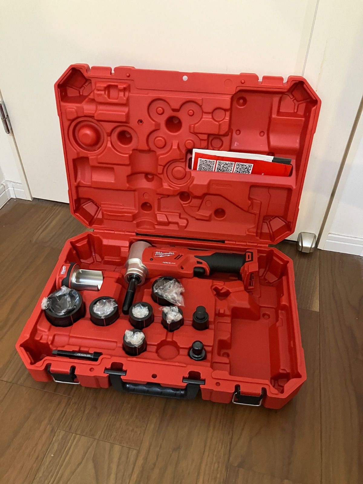 M18 HKPノックアウトパンチャーノックパン穴あけmilwaukeeミルウォーキー電気工事