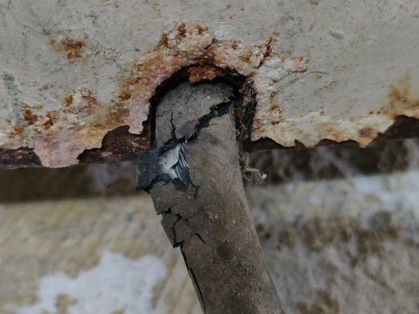 ◎日立製作所 AT-TL 小型交流アーク溶接機 100/200V 実際の溶接にて動作確認済み ◎日立製作所 AT-TL 小型交流アーク溶接機 100/200V 実際の溶接にて動作確認済み