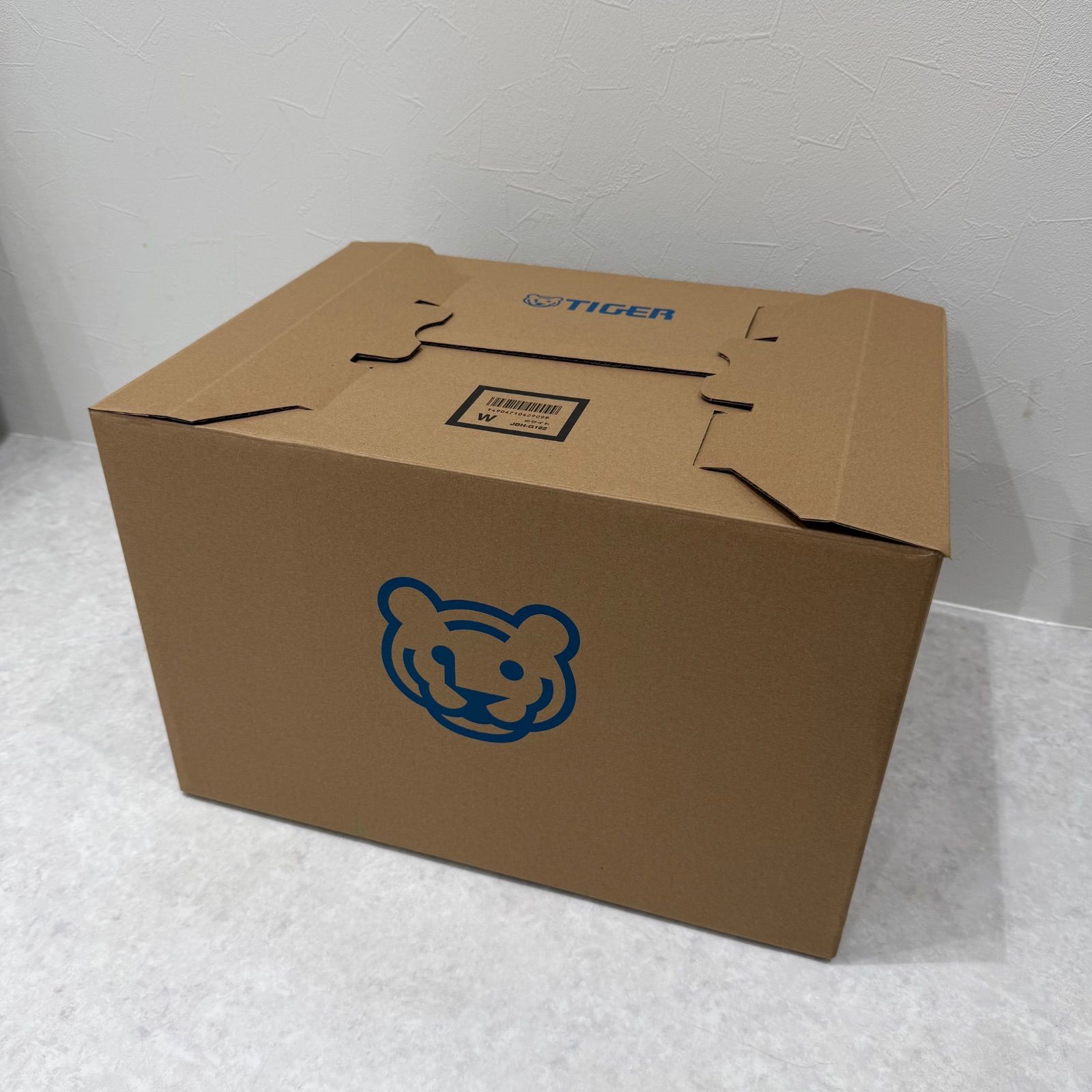 新品・未使用】タイガー 炊飯器 1升 JBH-G182 W ホワイト - メルカリ