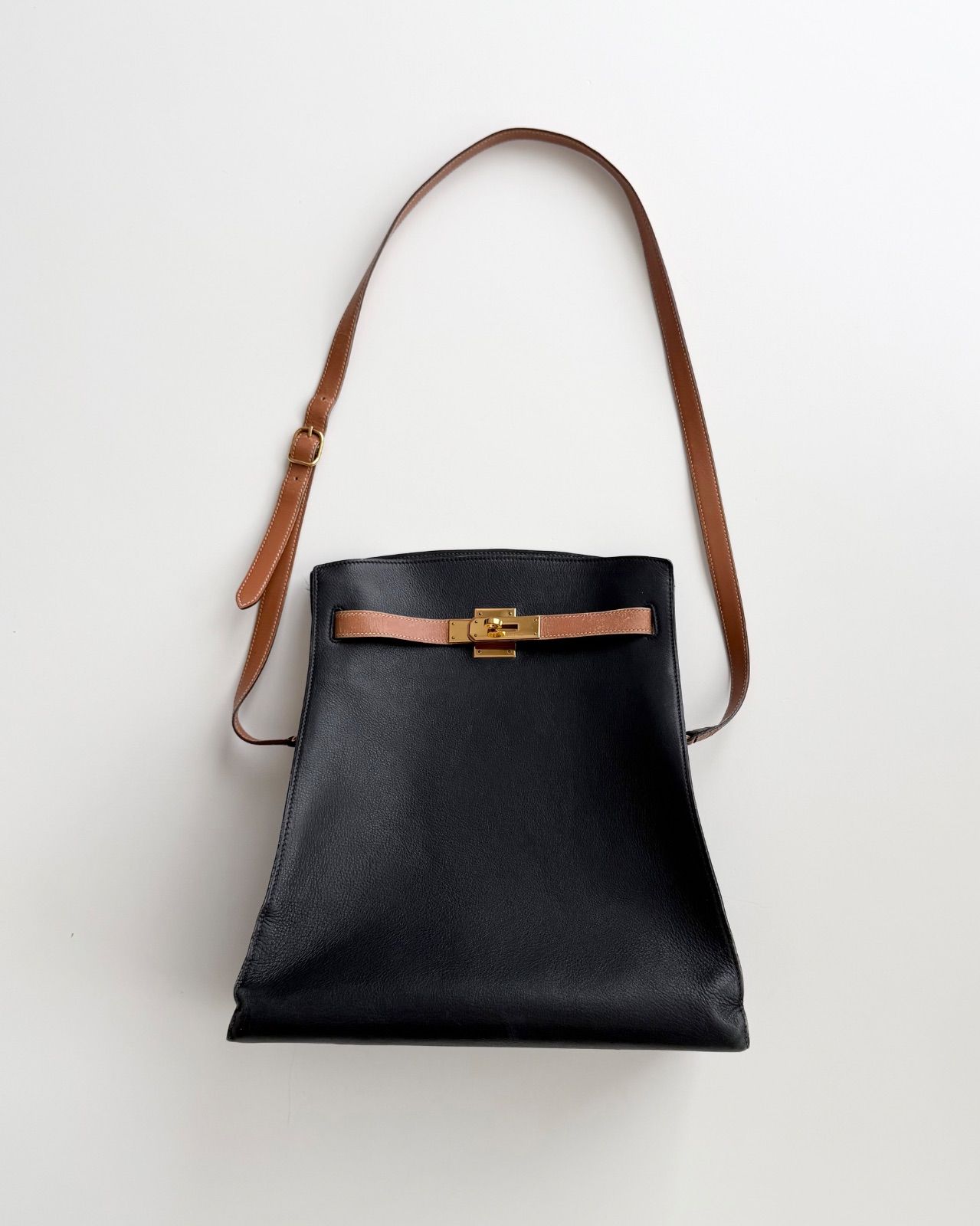 1987. HERMES KELLY SPORT SHOULDER BAG エルメス　ヴィンテージ　1987年　ケリー　スポーツ　GMサイズ　80s HERMES アーカイブ　archive バッグ