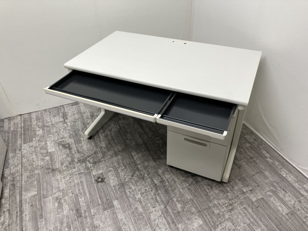 【中古品】プラス 1200平デスク＋ワゴンセット ホワイト