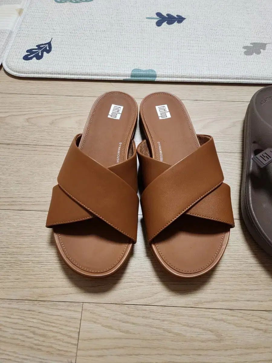 フィットフロップ ミュール スライド スリッパ US7 システム クロックス
