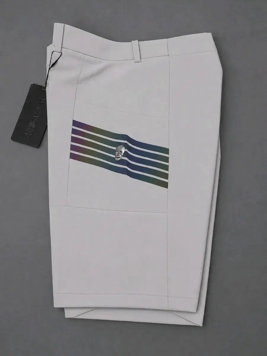 ゴルフウェア アメージングクリー ハーフパンツ 出品 M/L/XL/2XL