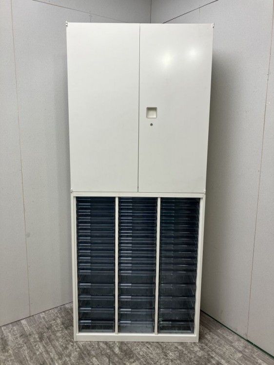 【中古品】オカムラ レクトラインシリーズ A4クリアケース・両開き上下書庫 4B313Y ZA75/4B03AC ZA75 ホワイト