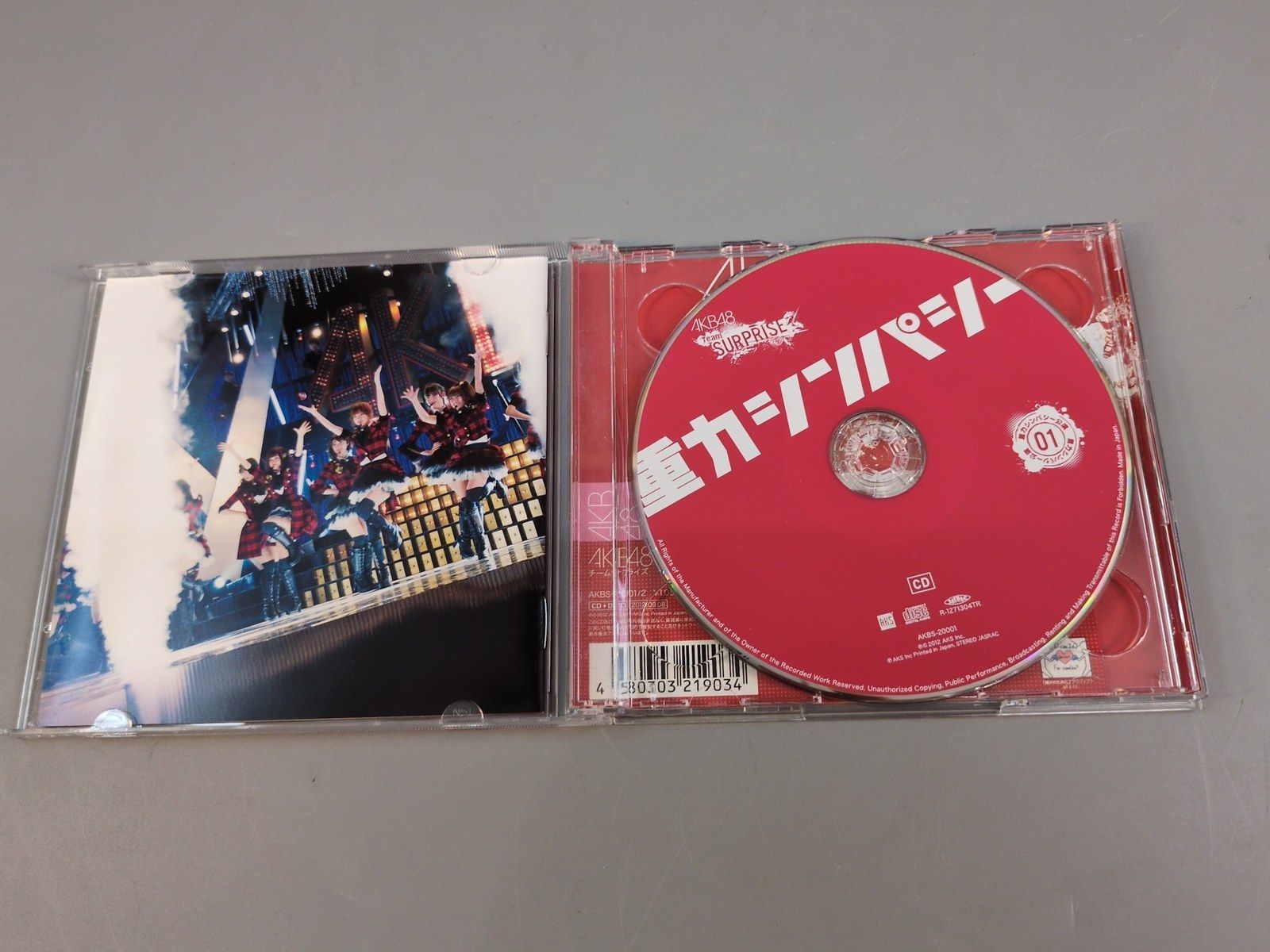 AKB48 Team SURPRISE 重力シンパシー 01 CD+DVD盤 アイドルグループ