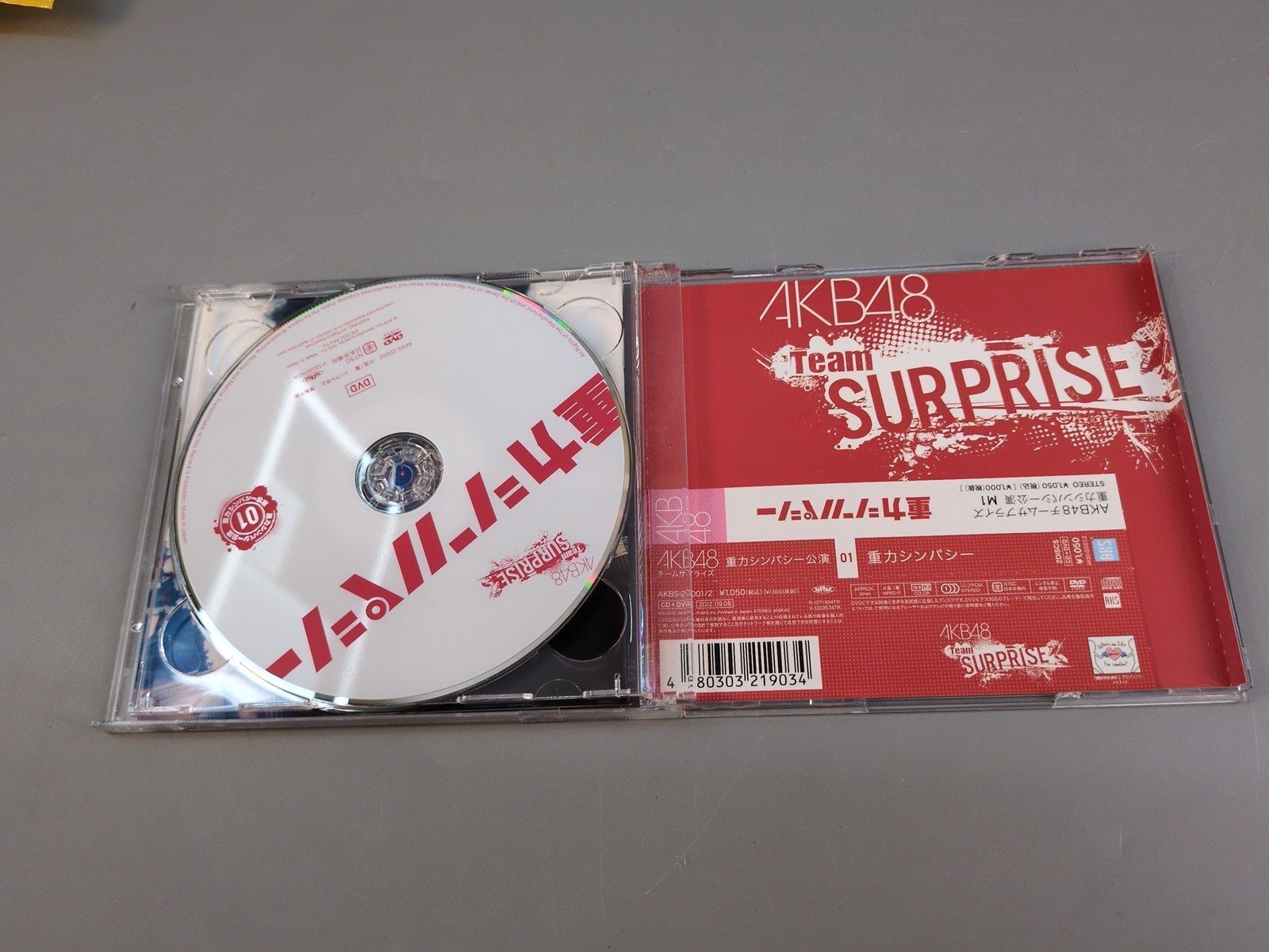 AKB48 Team SURPRISE 重力シンパシー 01 CD+DVD盤 アイドルグループ