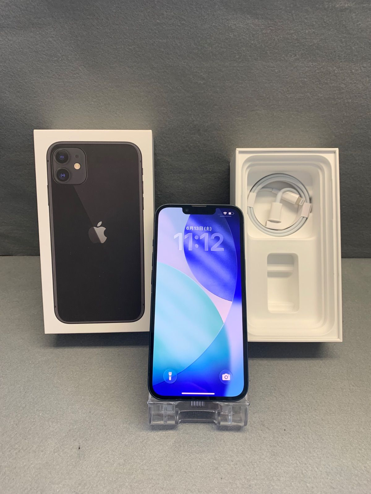 美品 Appleストア版 SIMフリー iPhone14 128GB ミッドナイト色