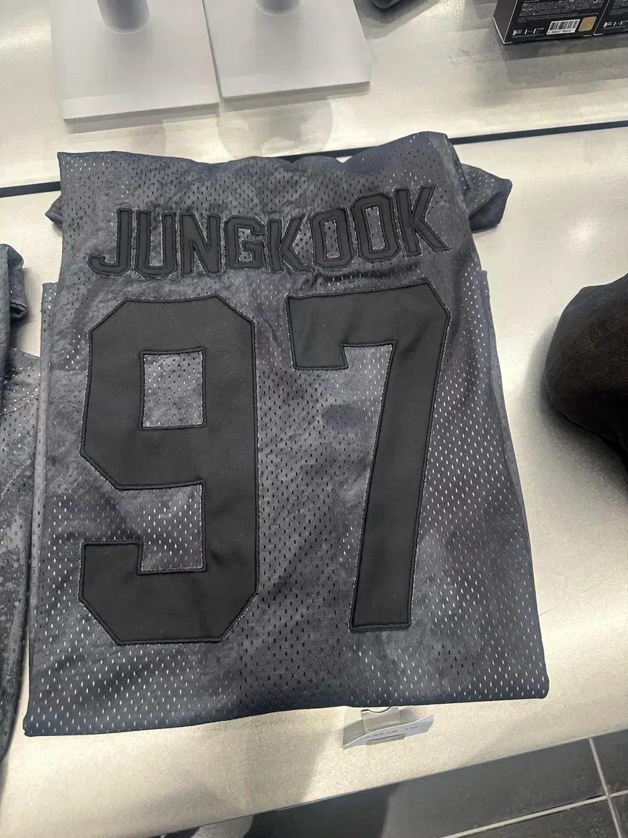 BTS アリラン ツアー ジョングク(JUNGKOOK・JK・グク) ジャージ XL 新品