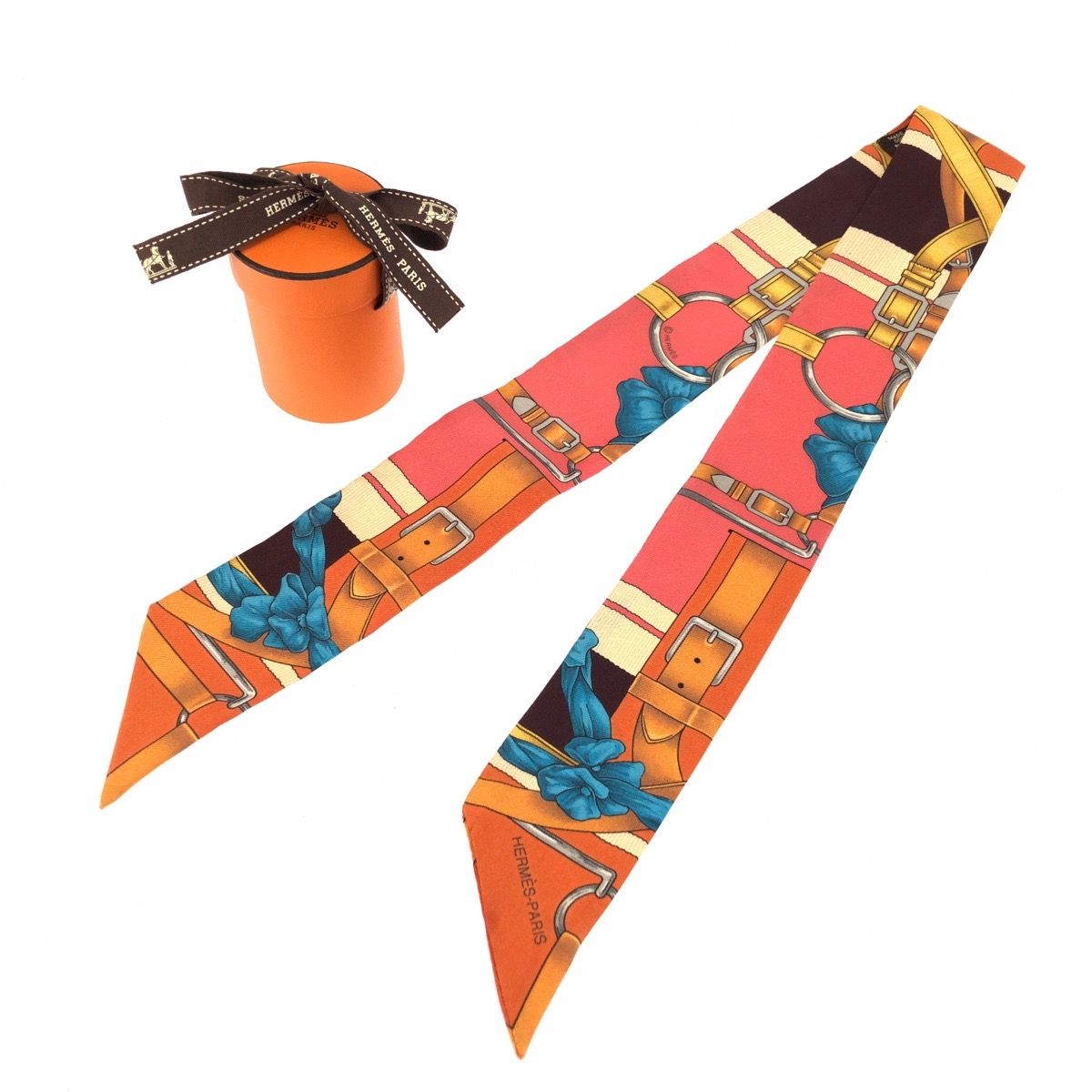 美品 HERMES エルメス ツイリー GRAND MANEGE 大調教術 ピンク マルチ