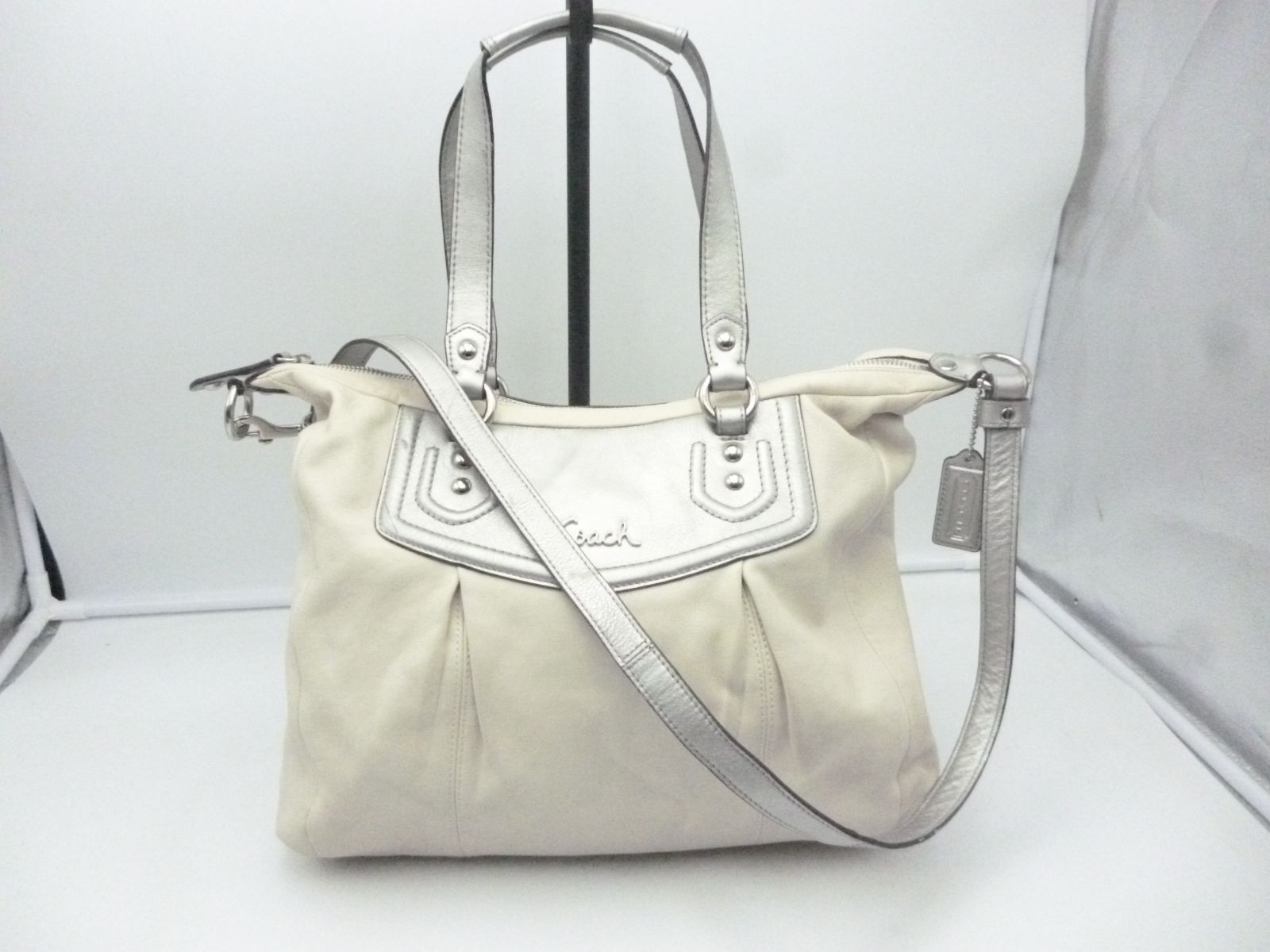 コーチ Coach 2WAY ショルダー バッグ アシュレイ - メルカリ