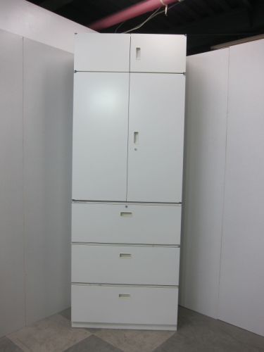 【中古品】イトーキ シンラインシリーズ 上置き付き3段ラテラル・両開き上下書庫 ホワイト